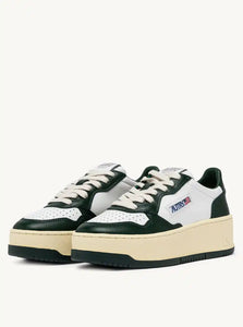 AUTRY  Men Sizes Super Vintage Medalist Low Sneakers In White, Dark Grey And Black Leather