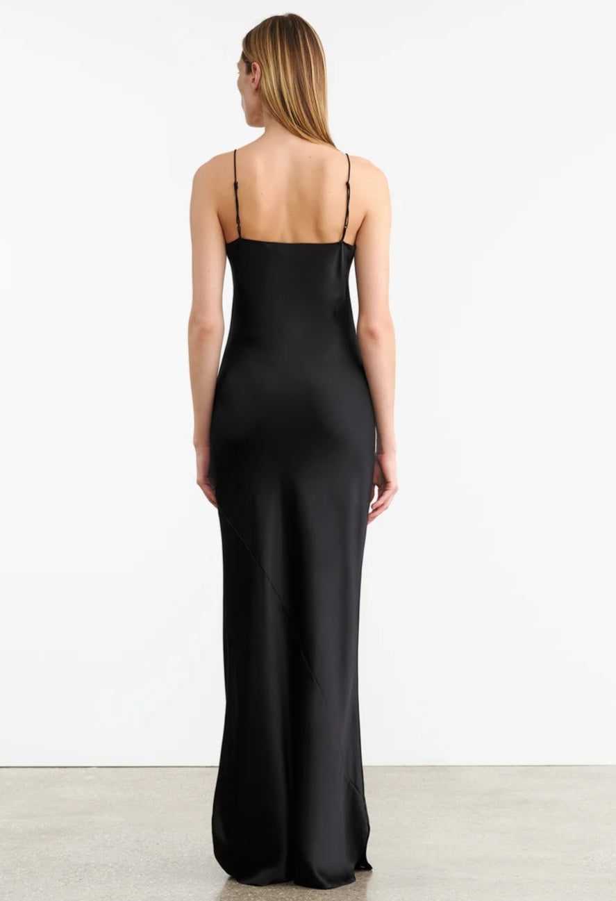 NILI LOTAN CAMI SILK GOWN In Black