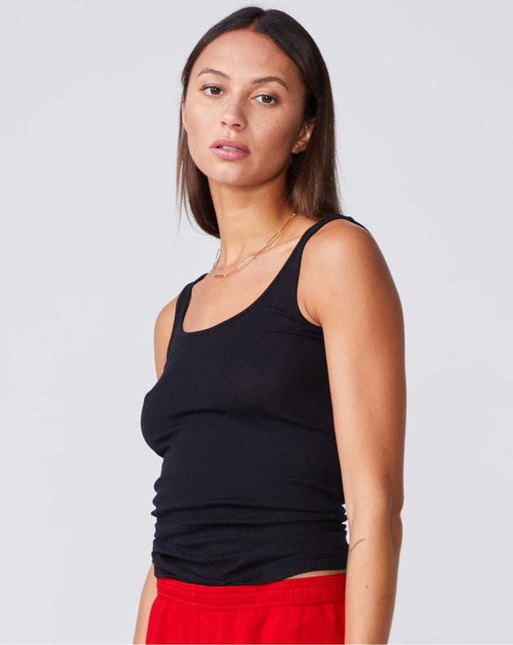 Monrow Narrow Rib Tank In Black