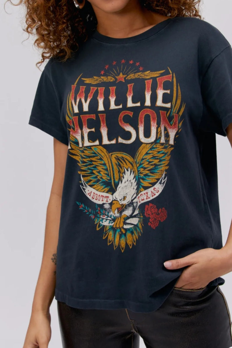 DAYDREAMER Willie Nelson Tour Tee