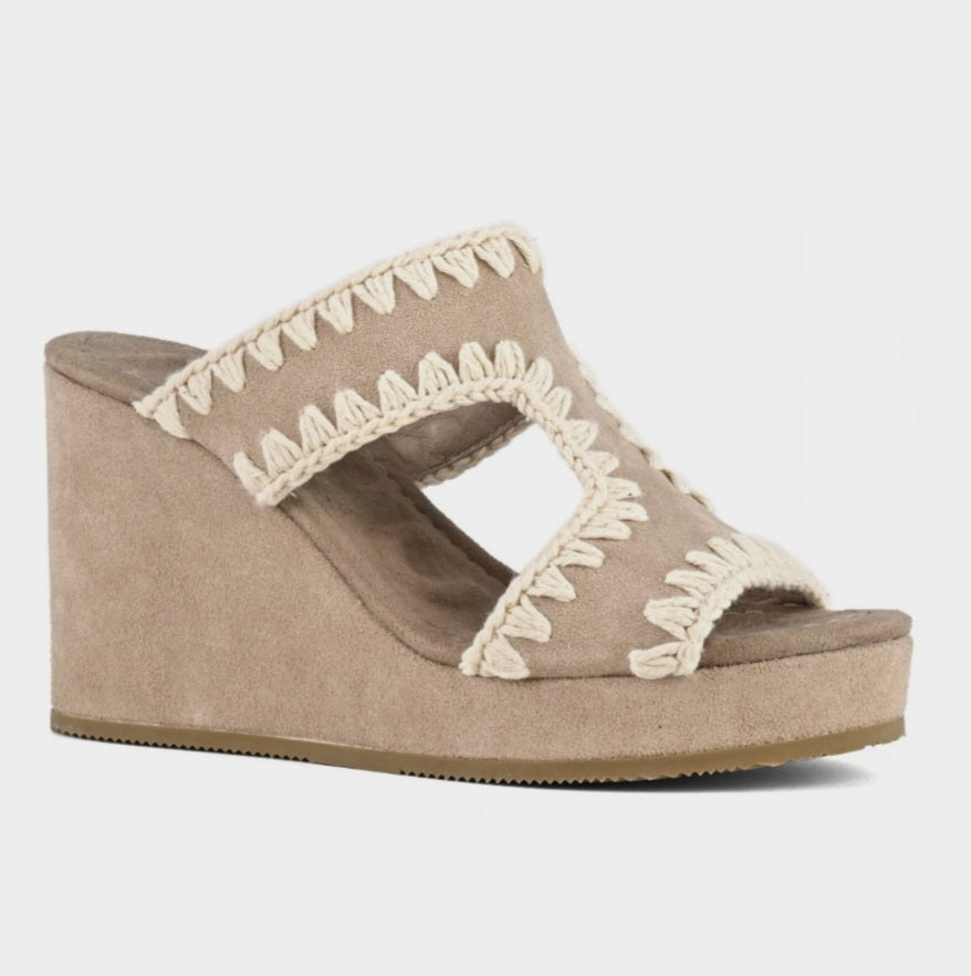 MOU Wedge Plain Suede