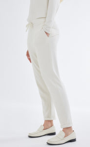 MAJESTIC FILATURES Pants in Viscose / Elastane In Ivory