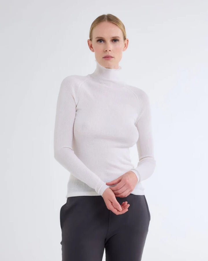 MAJESTIC FILATURES Long Sleeve Turtleneck