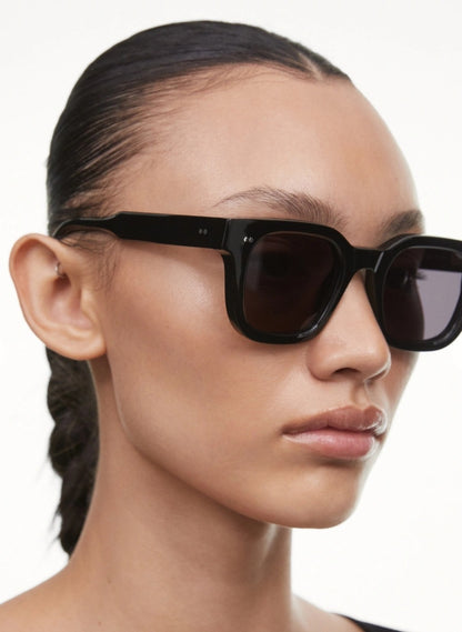 CHIMI 04 Sunglasses Black