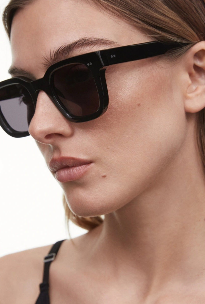 CHIMI 04 Sunglasses Black