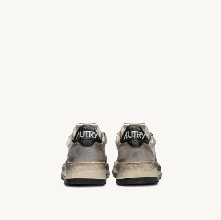 AUTRY MEDALIST LOW SUPER VINTAGE SNEAKERS IN WHITE MESH, GOLD SUEDE AND BLACK LEATHER