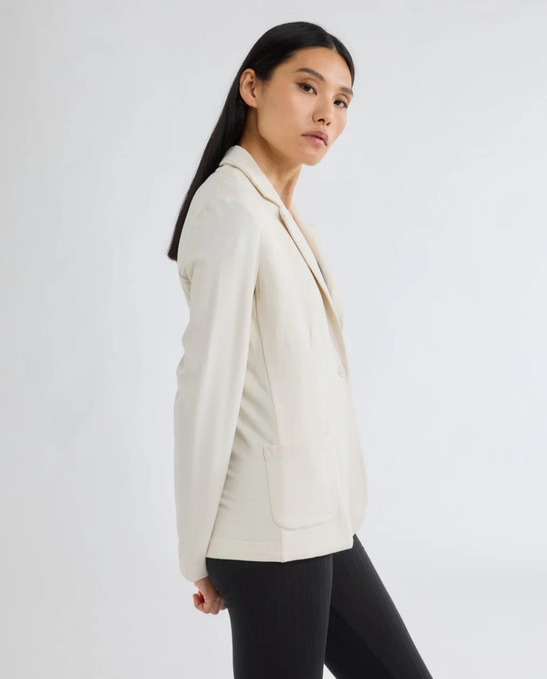 MAJESTIC FILATURES Diane 1-button jacket in Viscose / Elastane