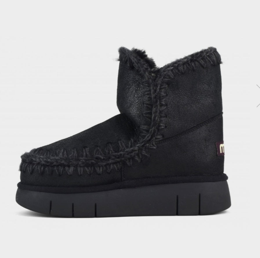 MOU Eskimo 18 bounce colour Cracked Black