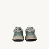 AUTRY
MEDALIST LOW SUPER VINTAGE SNEAKERS IN WHITE MESH, PASTEL GREEN SUEDE AND WHITE LEATHER