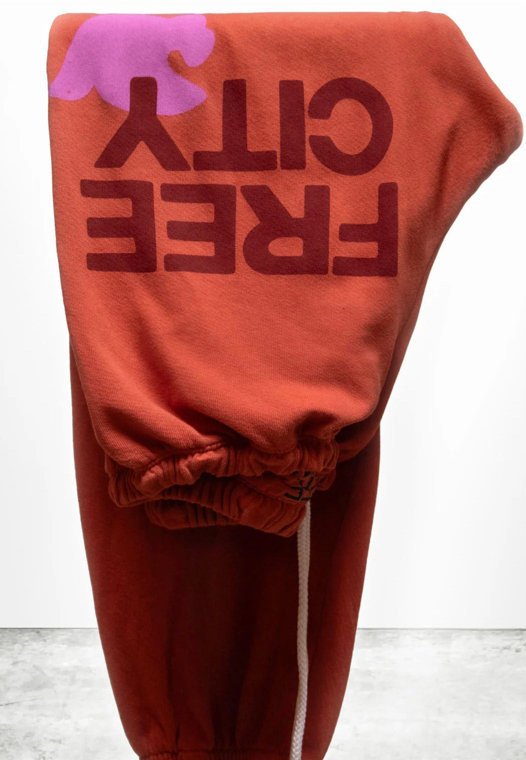 FREECITY sweatpant - burnt orange