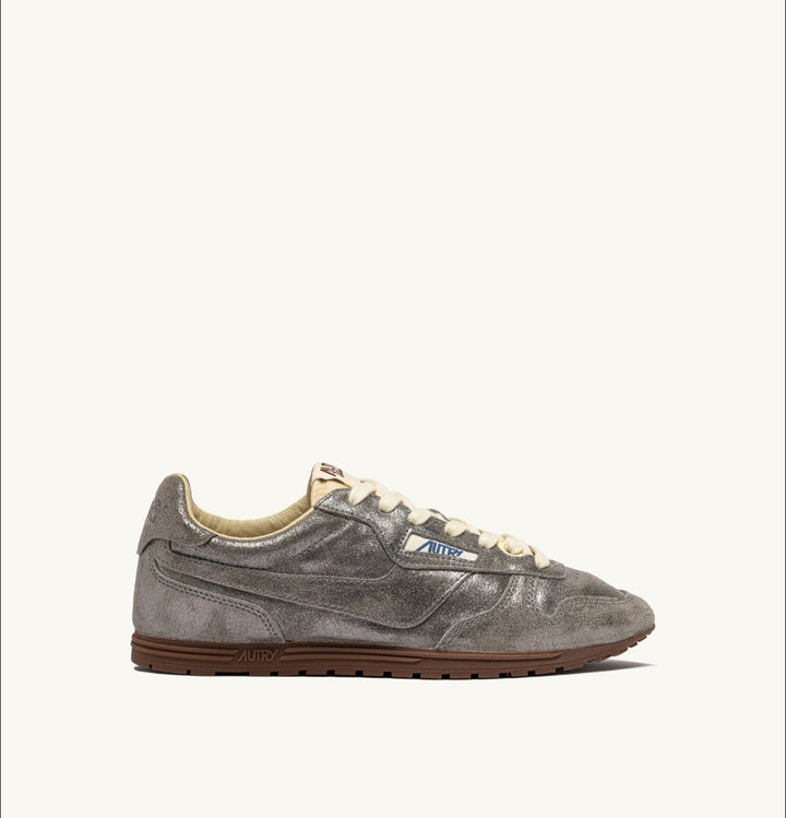 AUTRY WINDSPIN SNEAKERS IN GLITTER SILVER SUEDE