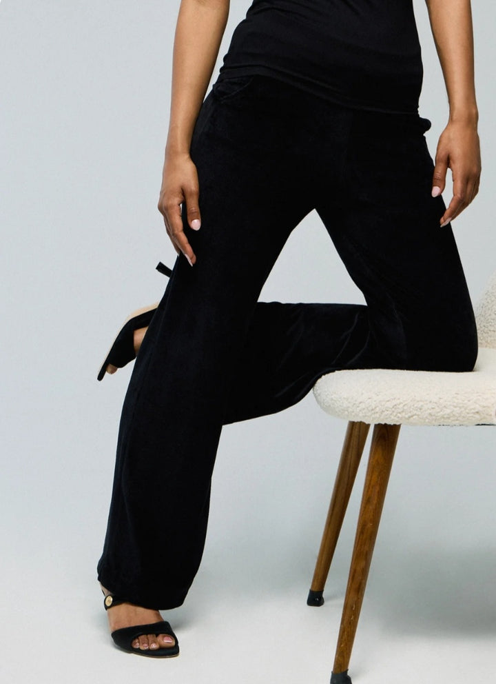 MAJESTIC FILATURES Classic Straight-Leg Velvet Trousers