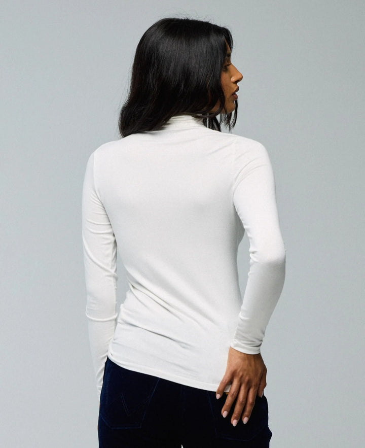 MAJESTIC FILATURES High Neck Shirt  Long Sleeve Milk
