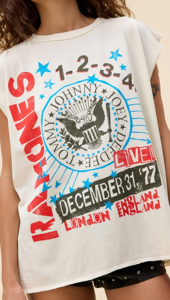 DAYDREAMER Ramones '77 Show Poster Muscle Tank