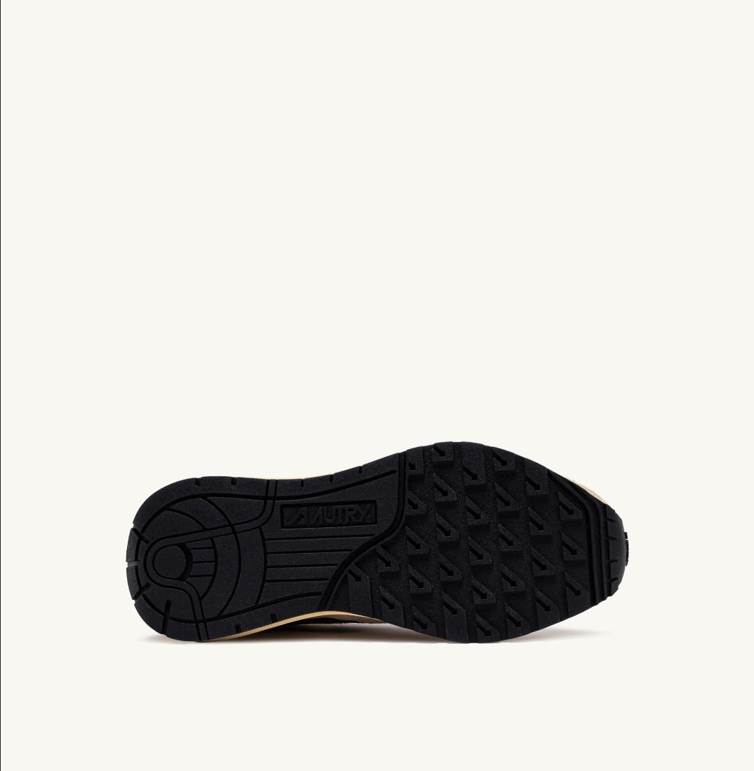 AUTRY REELWIND SNEAKERS IN NYLON SUEDE AND LEATHER  ECRU AND ENSIGN BLUE