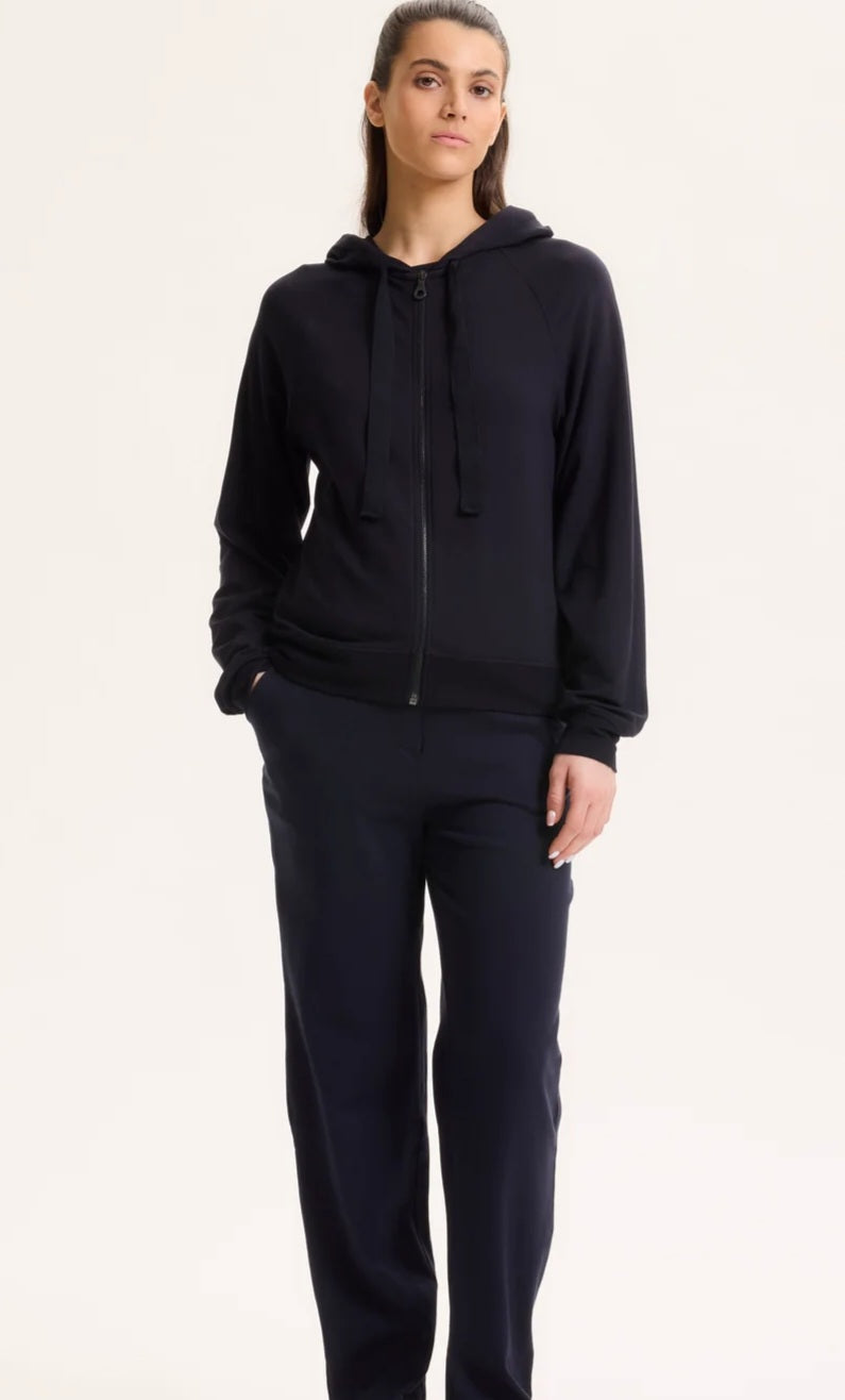 MAJESTIC FILATURES Black hooded sweatshirt with long Raglan sleeves in Viscose / Elastane