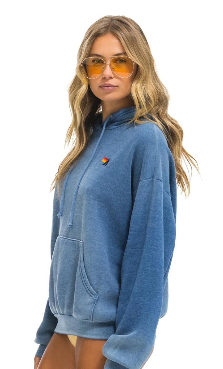 AVIATOR NATION ESSENTIAL RELAXED PULLOVER HOODIE - FADED WATER