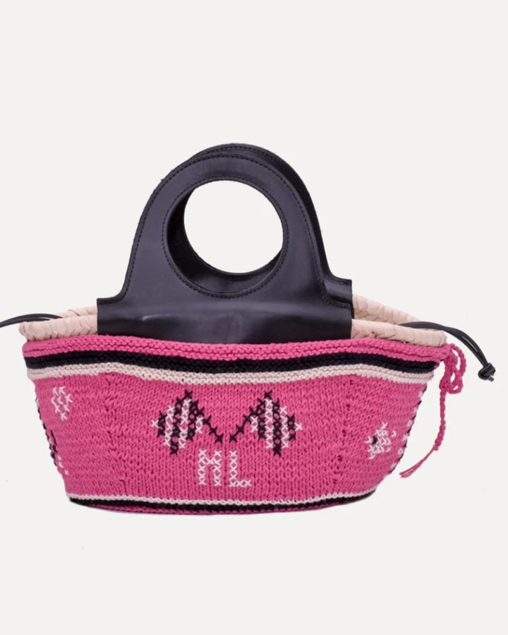 ENTRUDO Caxinas - mini embroidered basket in pink