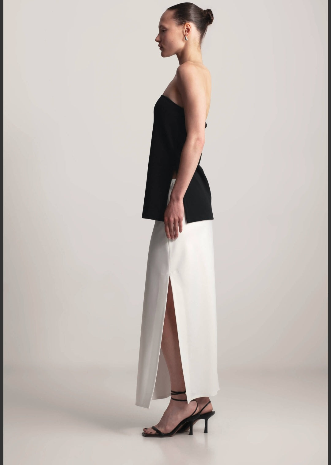 KIANNE Strapless Top Black Onyx