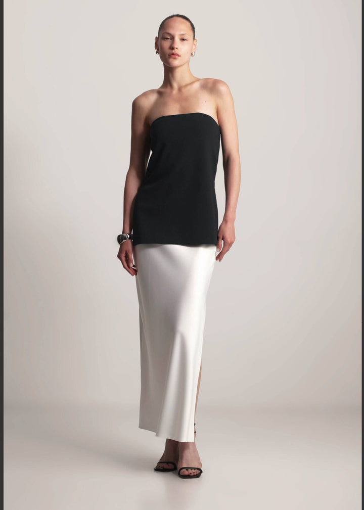 KIANNE Strapless Top Black Onyx
