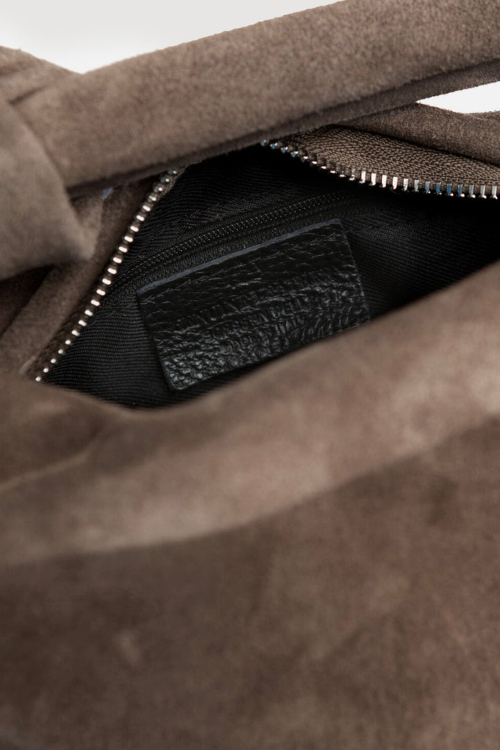 Le Marais Suede handbag Olivia Beige