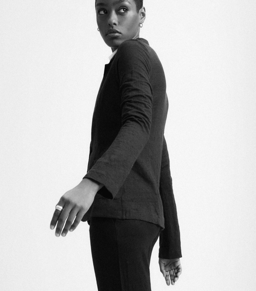 MAJESTIC FILATURES Linen Blazer Noir