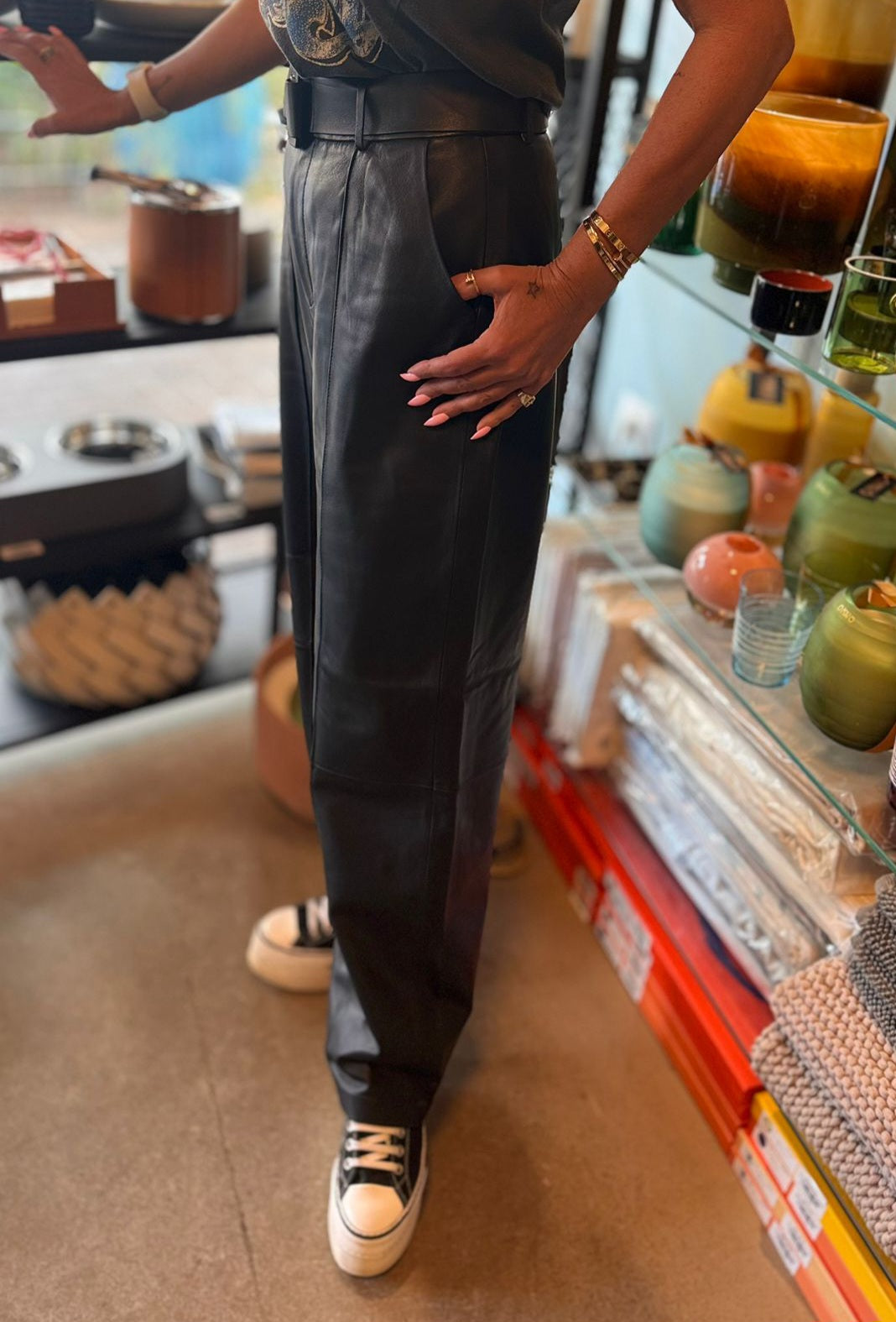 INTERDEE Black Elegant Leather Pant