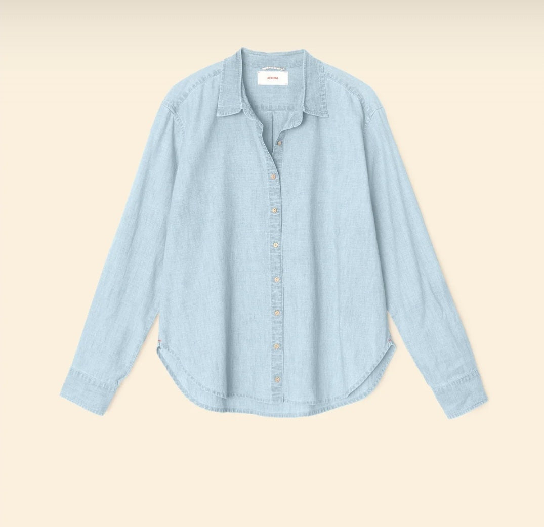 XIRENA Beau Shirt In Air Blue