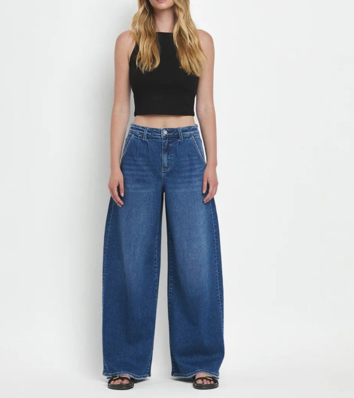 FLYING MONKEY Arosa - Super High Rise Pleated Wide Leg Jeans