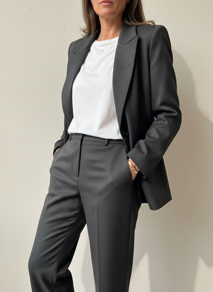 STUDIO PARISIEN Tailored Blazer Black