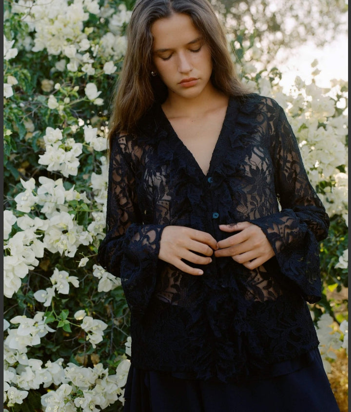 KIANNE Dream Lace Blouse Black