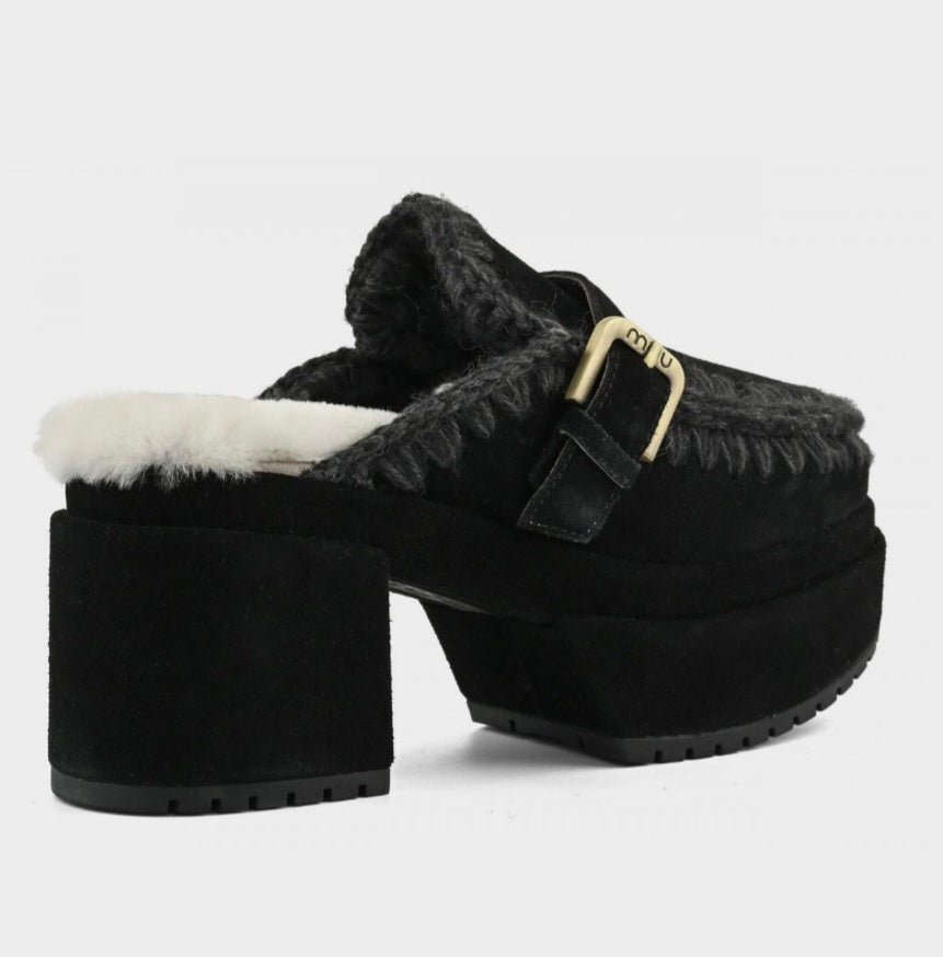 MOU Platform Clog Buckle Strap
Black