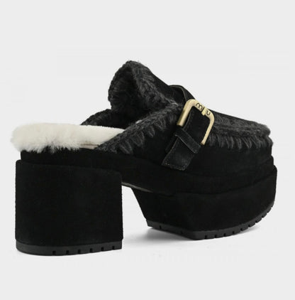 MOU Platform Clog Buckle Strap
Black