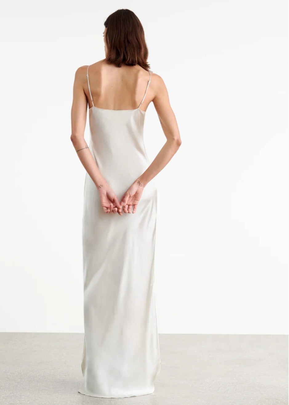 NILI LOTAN CAMI SILK GOWN In Ivory