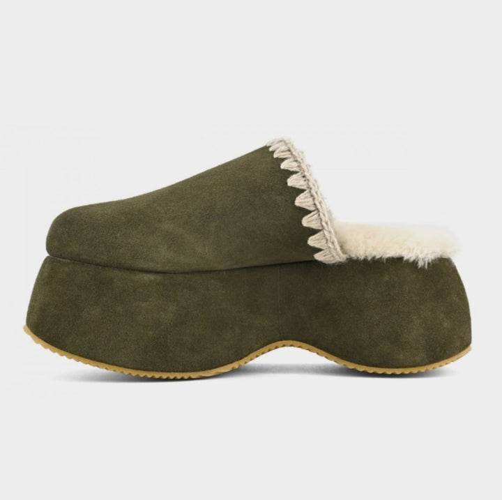 MOU Chunky platform suede In Moos