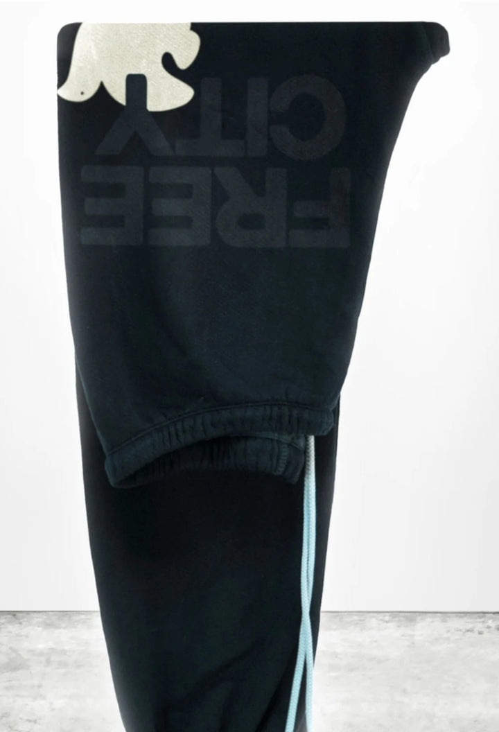 FREECITY SUPERFLUFF LUX OG sweatpant - deepspace/cream