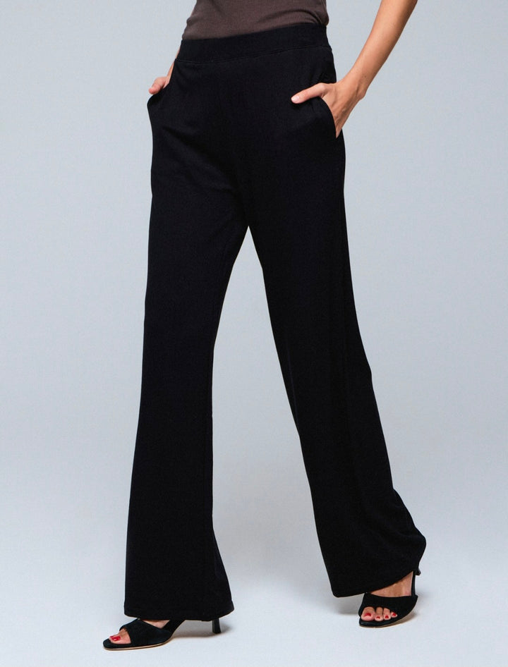 MAJESTIC FILATURES Viscose/Elastane Trousers Black