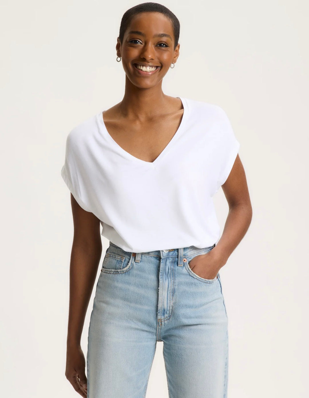 MAJESTIC FILATURES Oversized V Neck Tee White