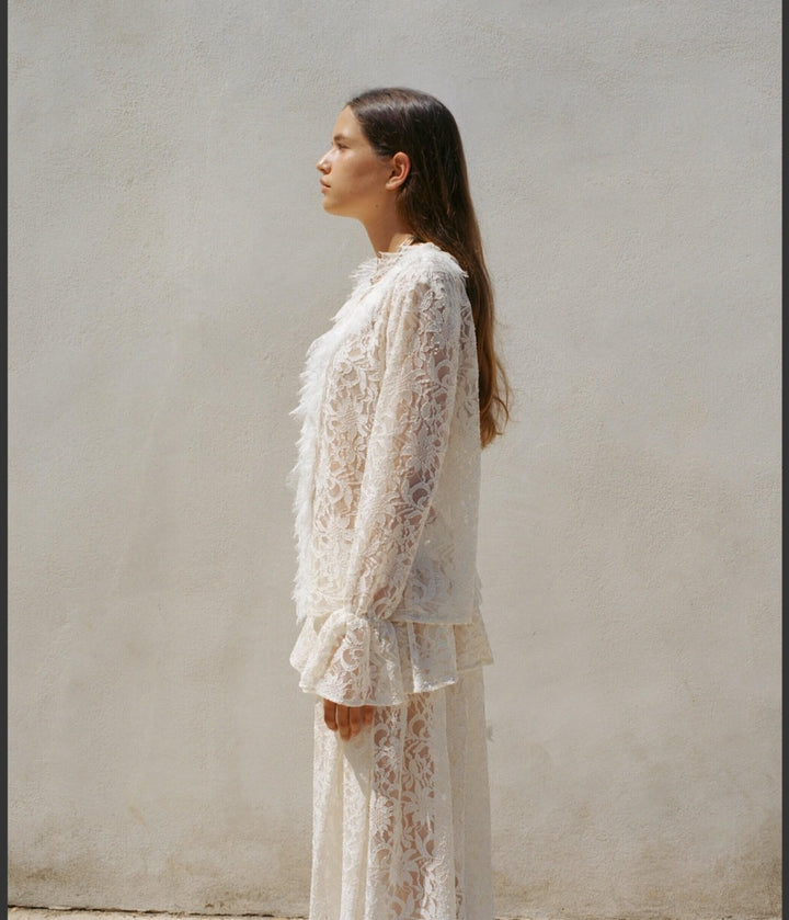 KIANNE Dream Lace Blouse Cloud