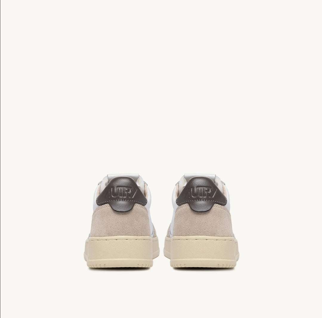 AUTRY MEDALIST LOW SNEAKERS IN WHITE AND MOREL SUEDE AND LEATHER