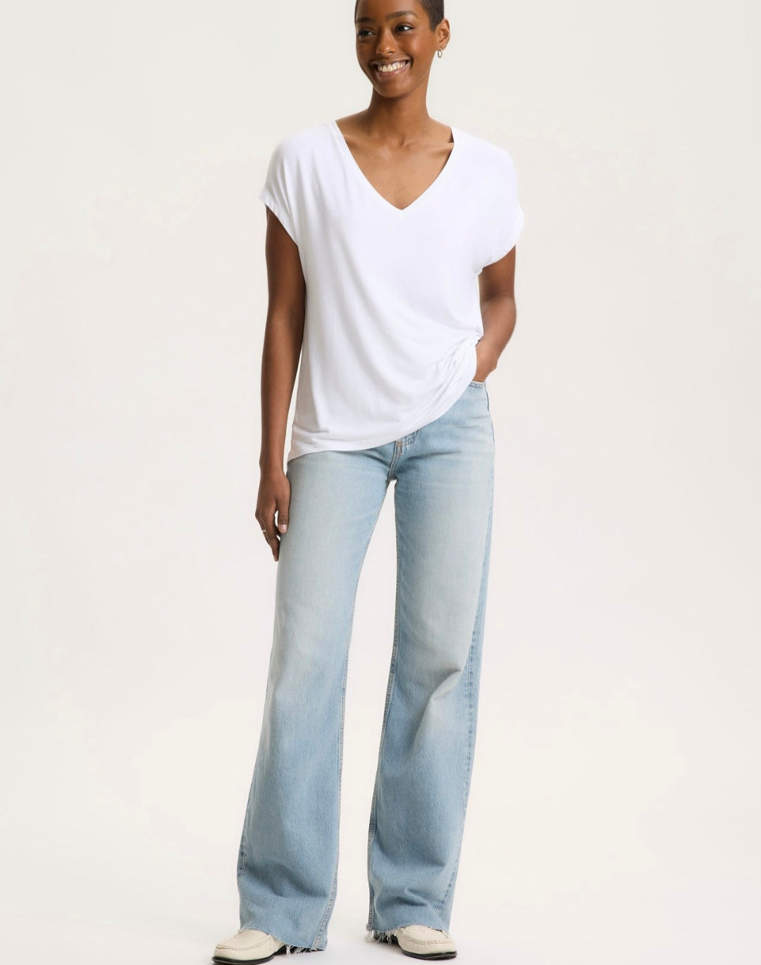 MAJESTIC FILATURES Oversized V Neck Tee White