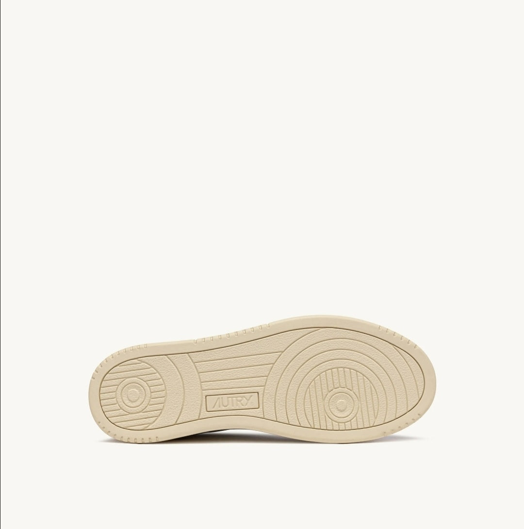 AUTRY MEDALIST LOW SNEAKERS IN WHITE AND MOREL SUEDE AND LEATHER