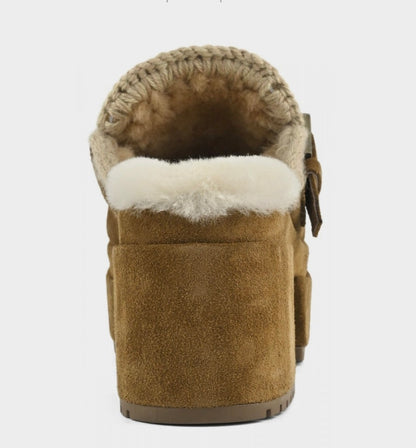 MOU Platform Clog Buckle Strap
Congac