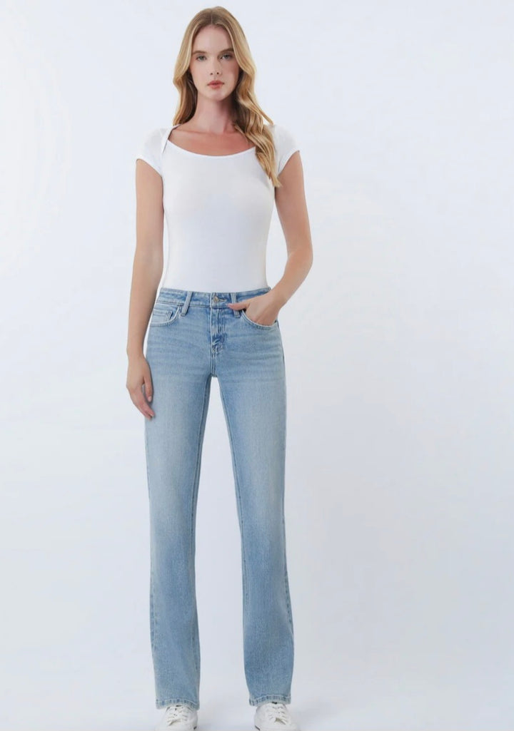FLYING MONKEY Extraordinary - Mid Rise Straight Jeans With Tint
