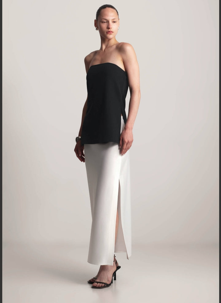 KIANNE Strapless Top Black Onyx