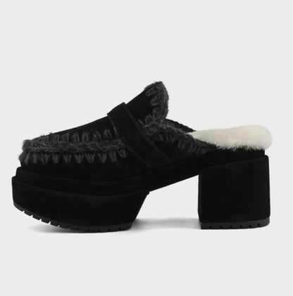 MOU Platform Clog Buckle Strap
Black