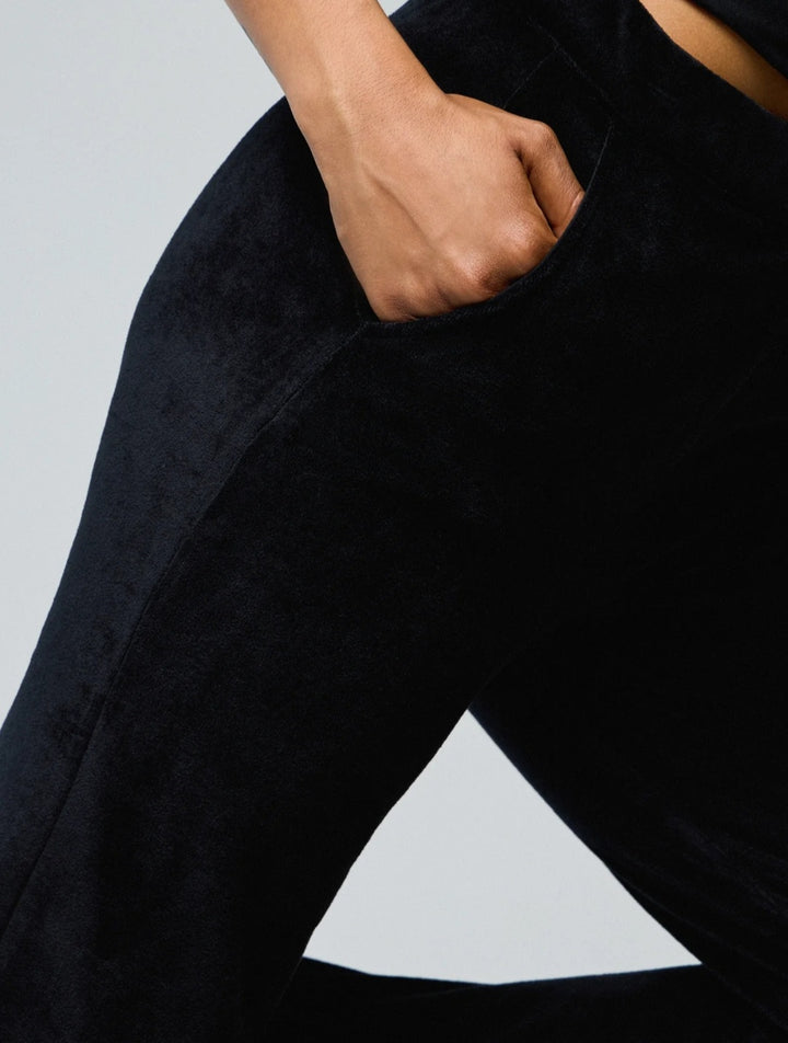 MAJESTIC FILATURES Classic Straight-Leg Velvet Trousers
