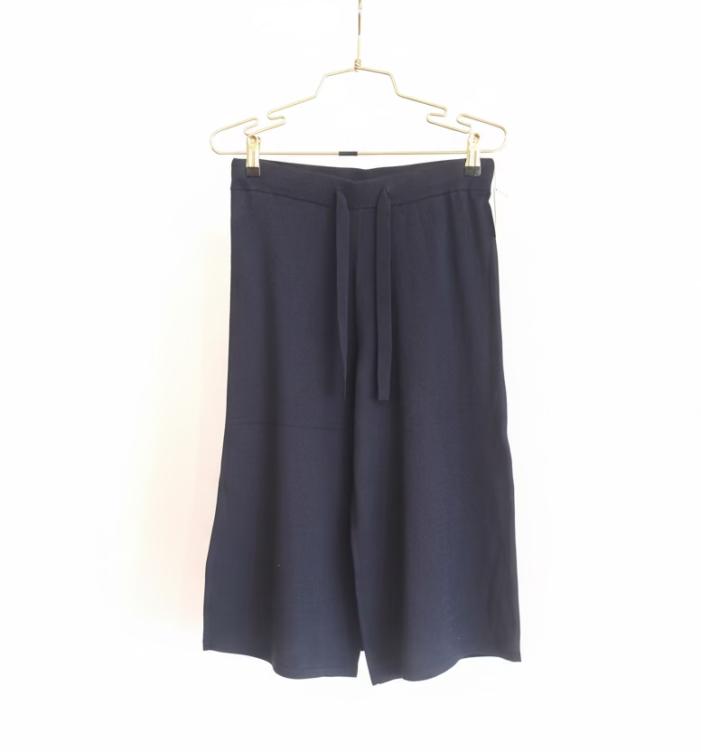 MAJESTIC FILATURES Bermuda Pant Navy