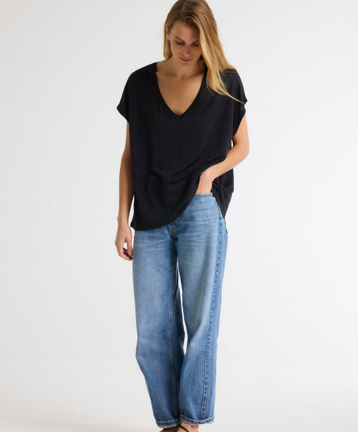 MAJESTIC FILATURES Oversized V Neck Tee Black