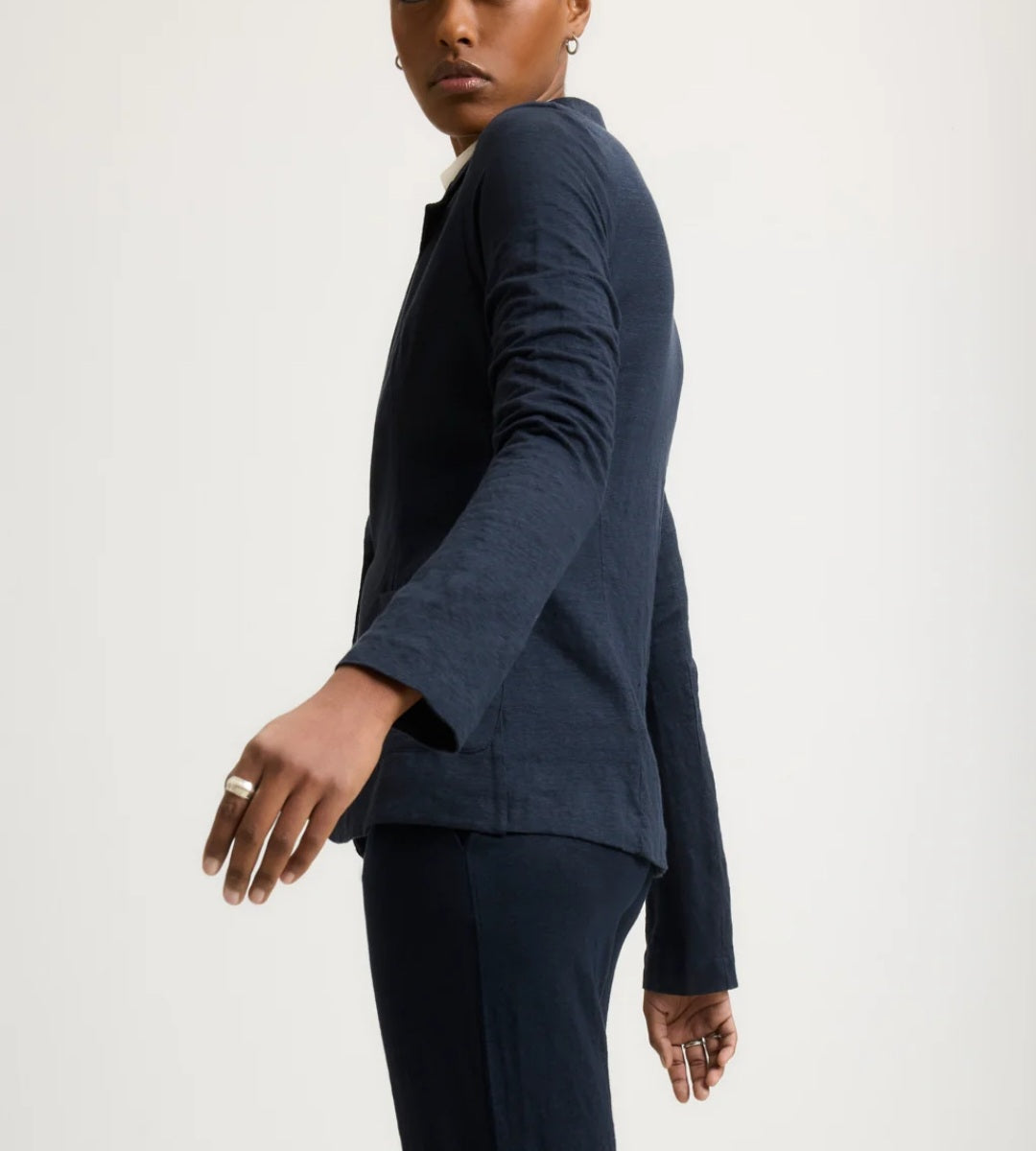 MAJESTIC FILATURES Long Sleeve Linen and Elastane Jacket Navy